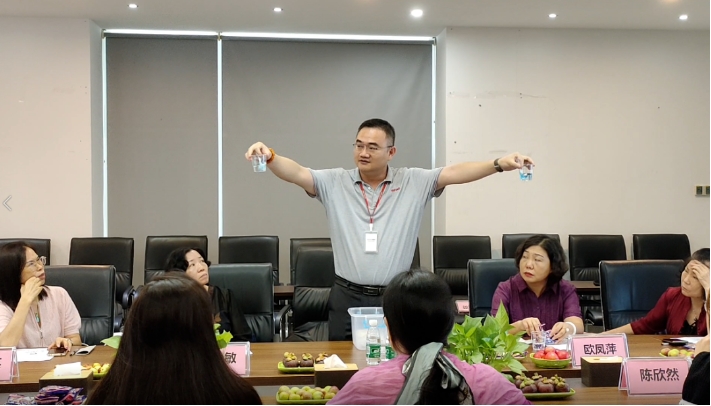 学饮水知识 享健康人生 ||《健康七成靠好水》读书交流会在我司成功举办！